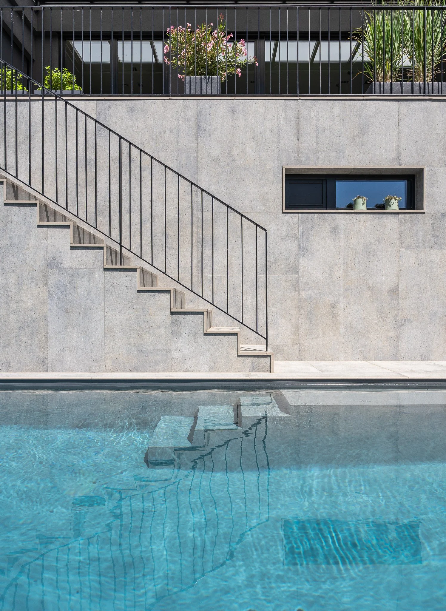 POOLS & WASSERANLAGEN