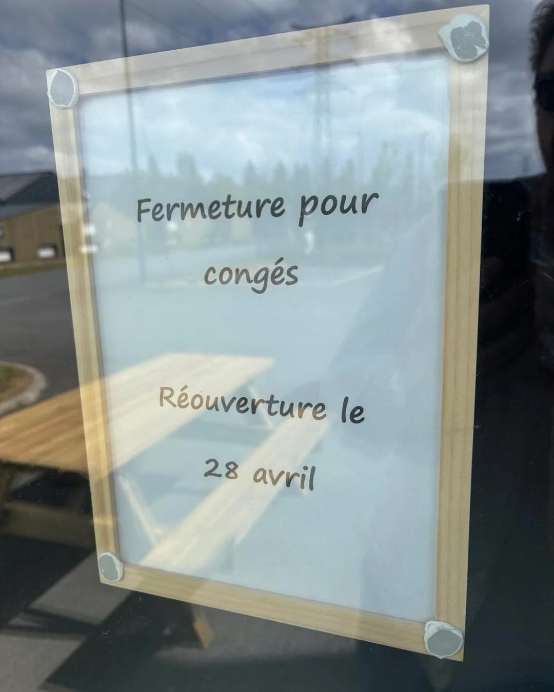 La boutique sera ferm&eacute;e pendant les vacances scolaires. 
Je vous retrouve le 28 avril

Bonnes vacances 
Antoine