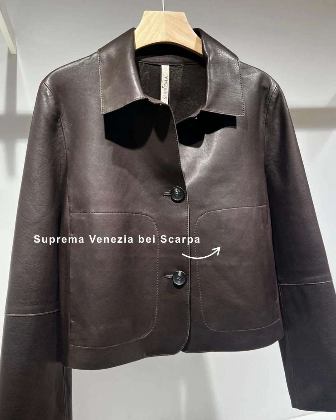 Italienische Handwerkskunst, die man sieht und f&uuml;hlt.

Jetzt bei Scarpa @suprema_official 🤍