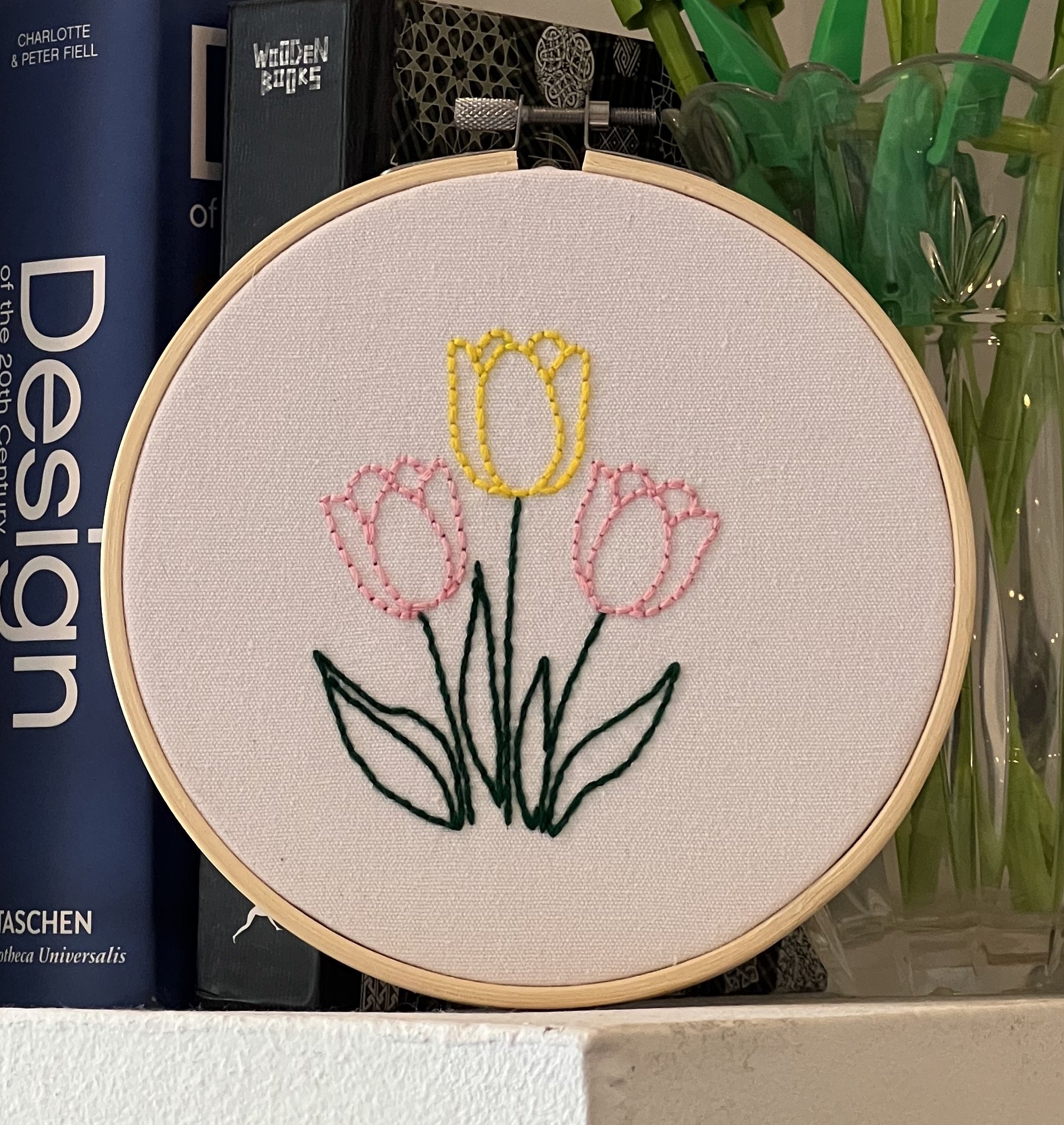 Tulip Beginner Embroidery Kit
