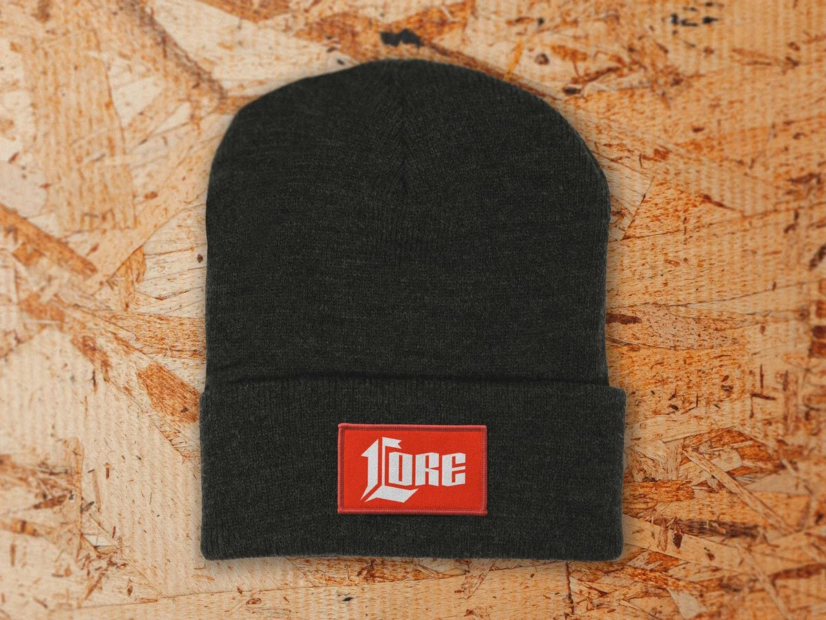 Mockup_Beanie_Lore.jpg