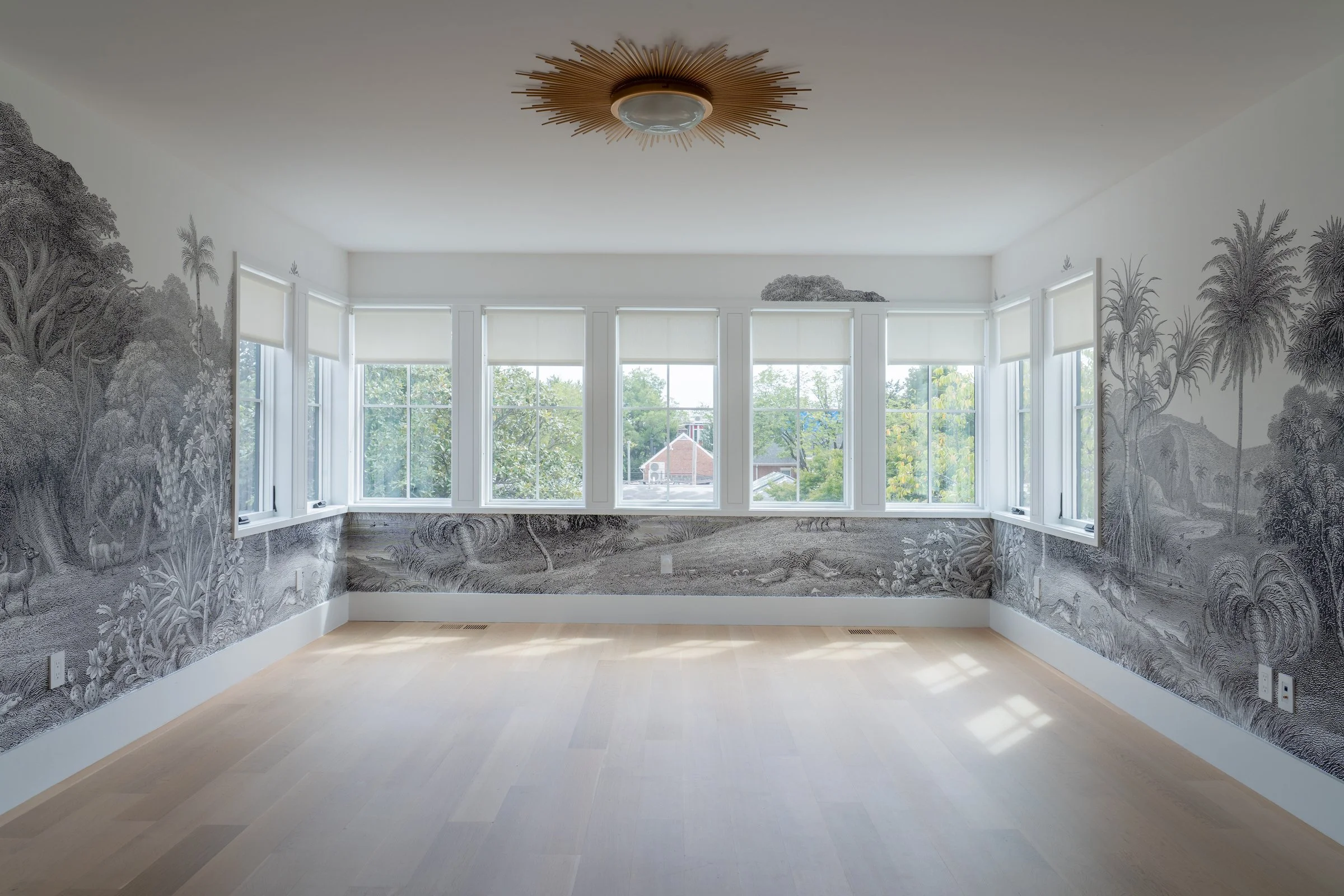   079 639 E St SE.jpg