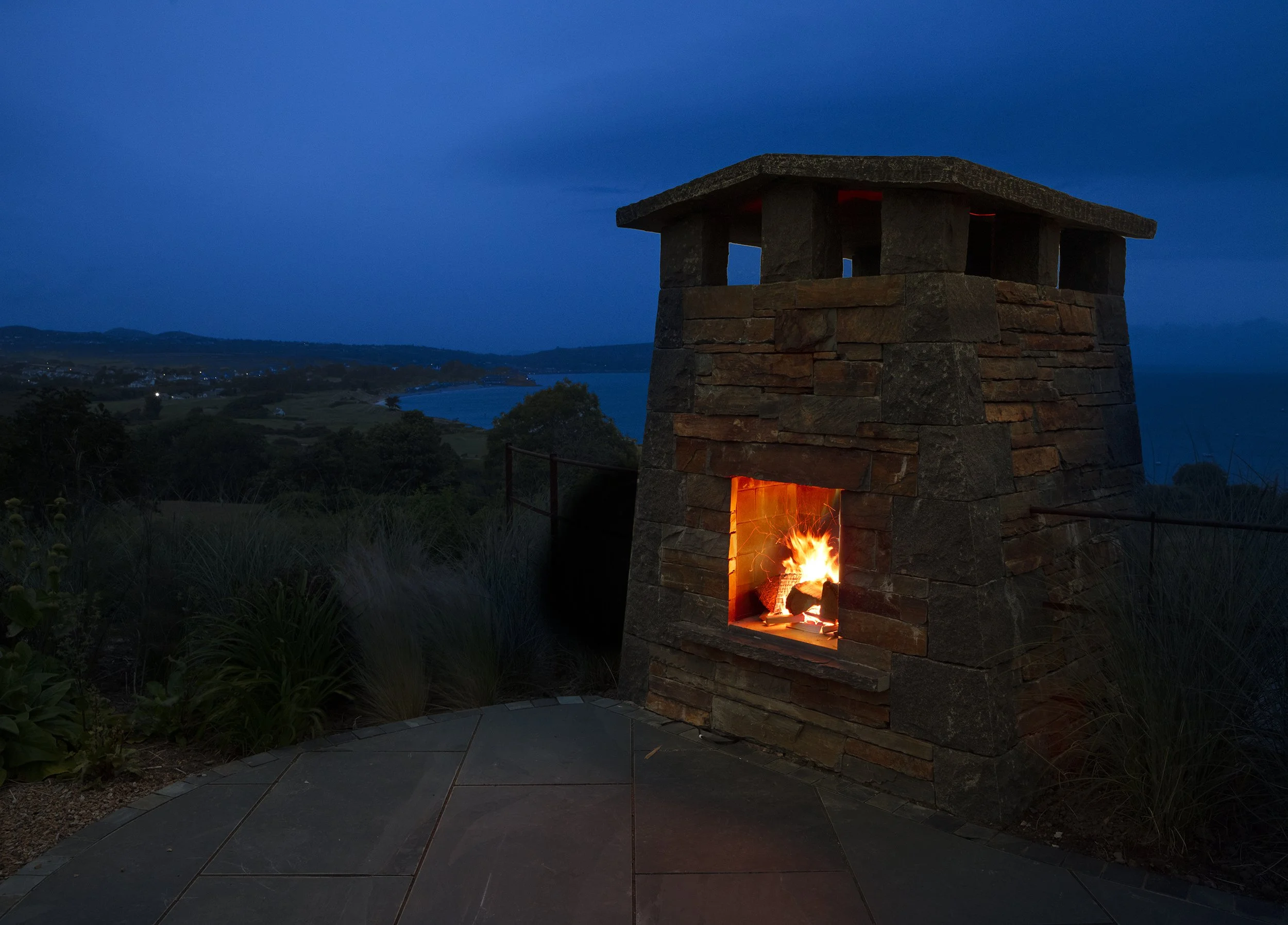 Machroes upper fireplace.jpg