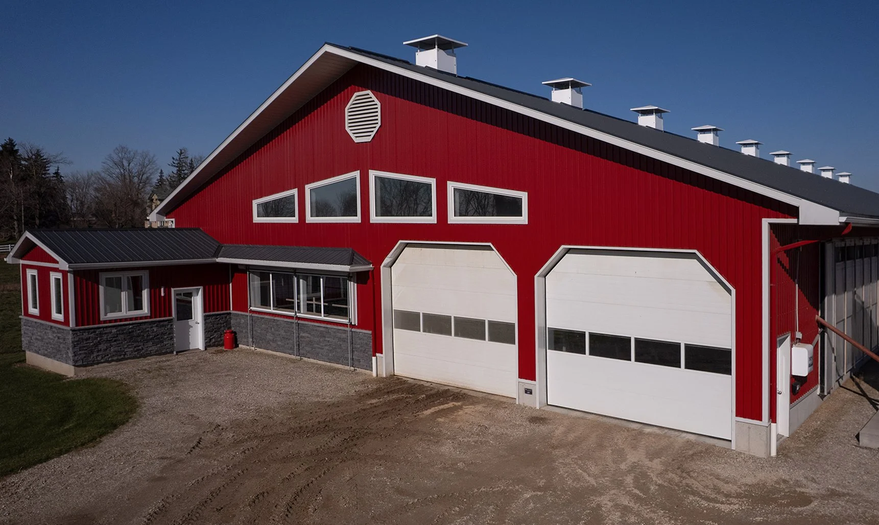 Maco - Rickeen Poultry Barn WEB (47).jpg