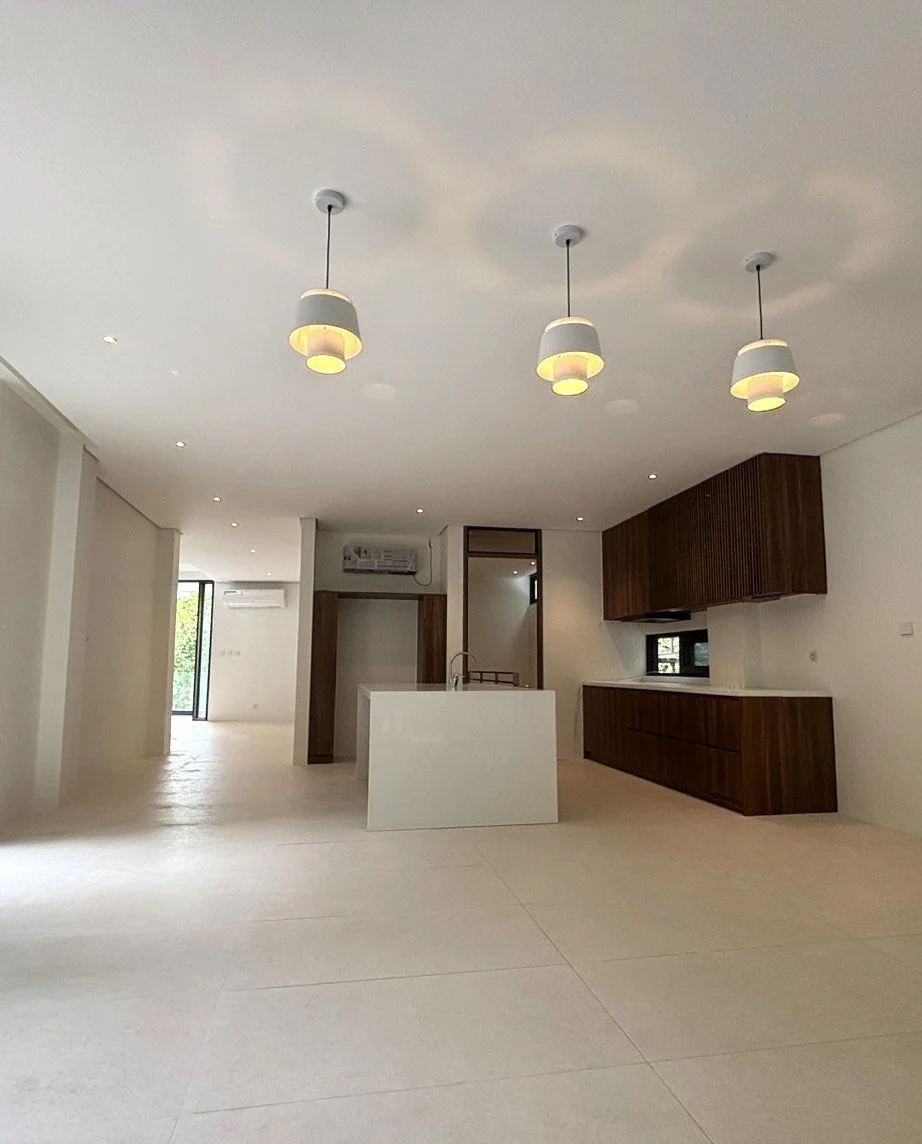 kitchen1.jpg