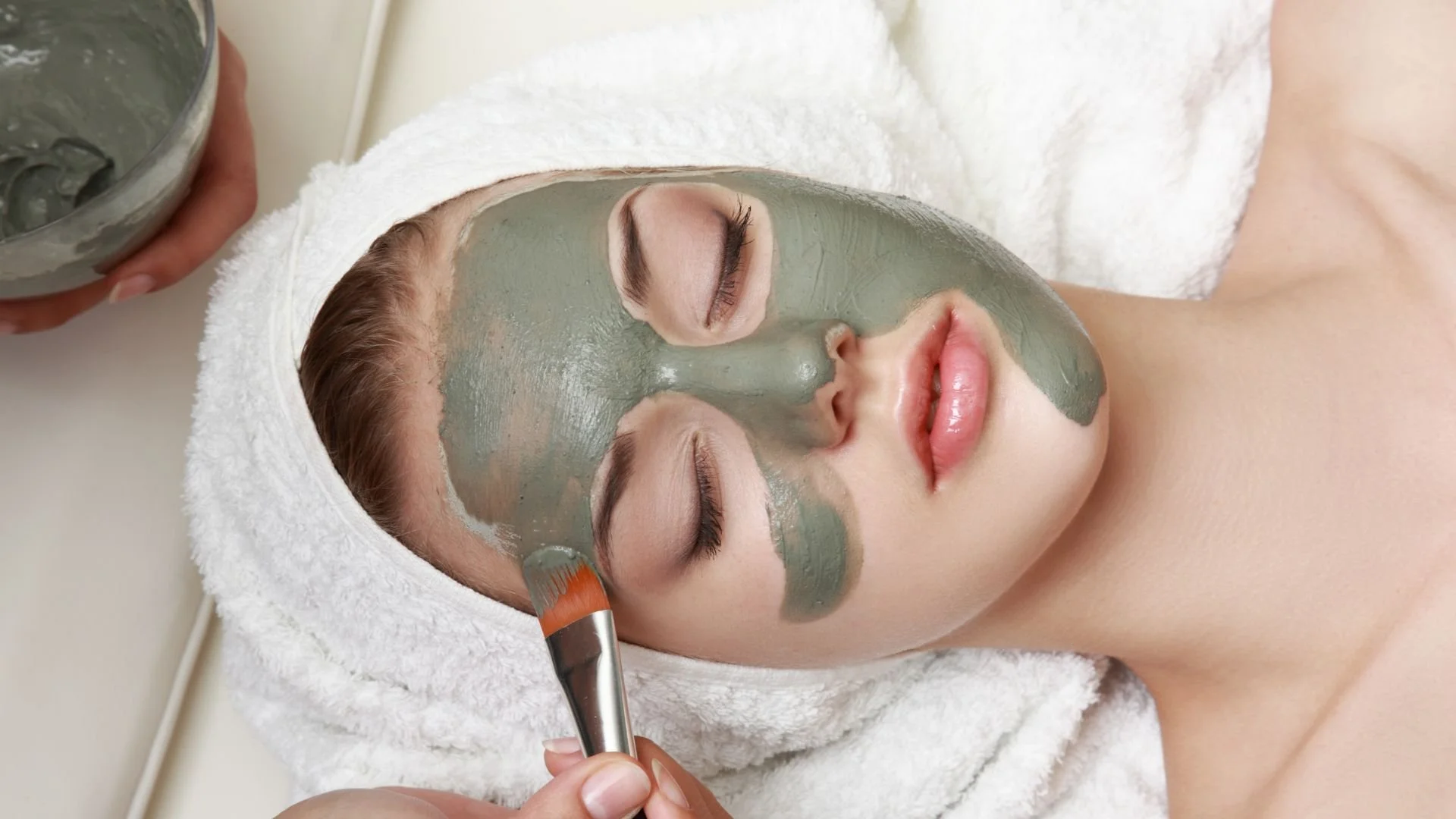 Restorative, resurfacing and skin tightening facials by esthetician heather hassen of Skin Solutions by heather in Rock Hill, SC.