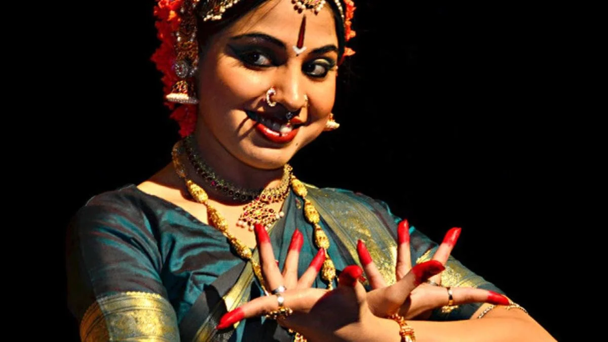 Payal Just Enough Madness 3.jpg