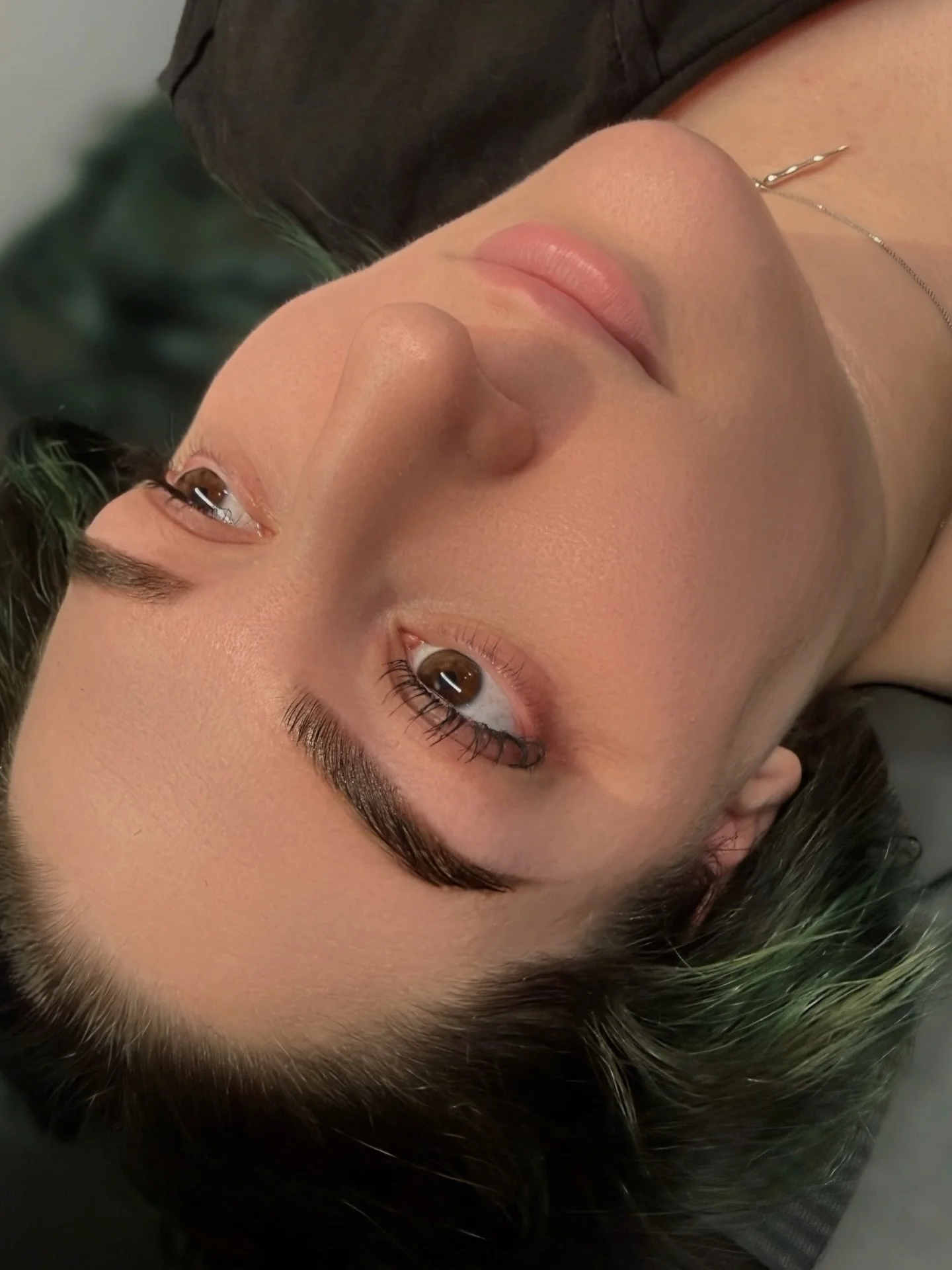 Made sure I got Savannah right 🫡

Brow Hybrid Tint by @bronsunusa
Wax @satinsmoothpro zinc oxide as alwaysss
Cleaned up with @poshbrowspro concealer palette 

Find me in Elmhurst 🤩