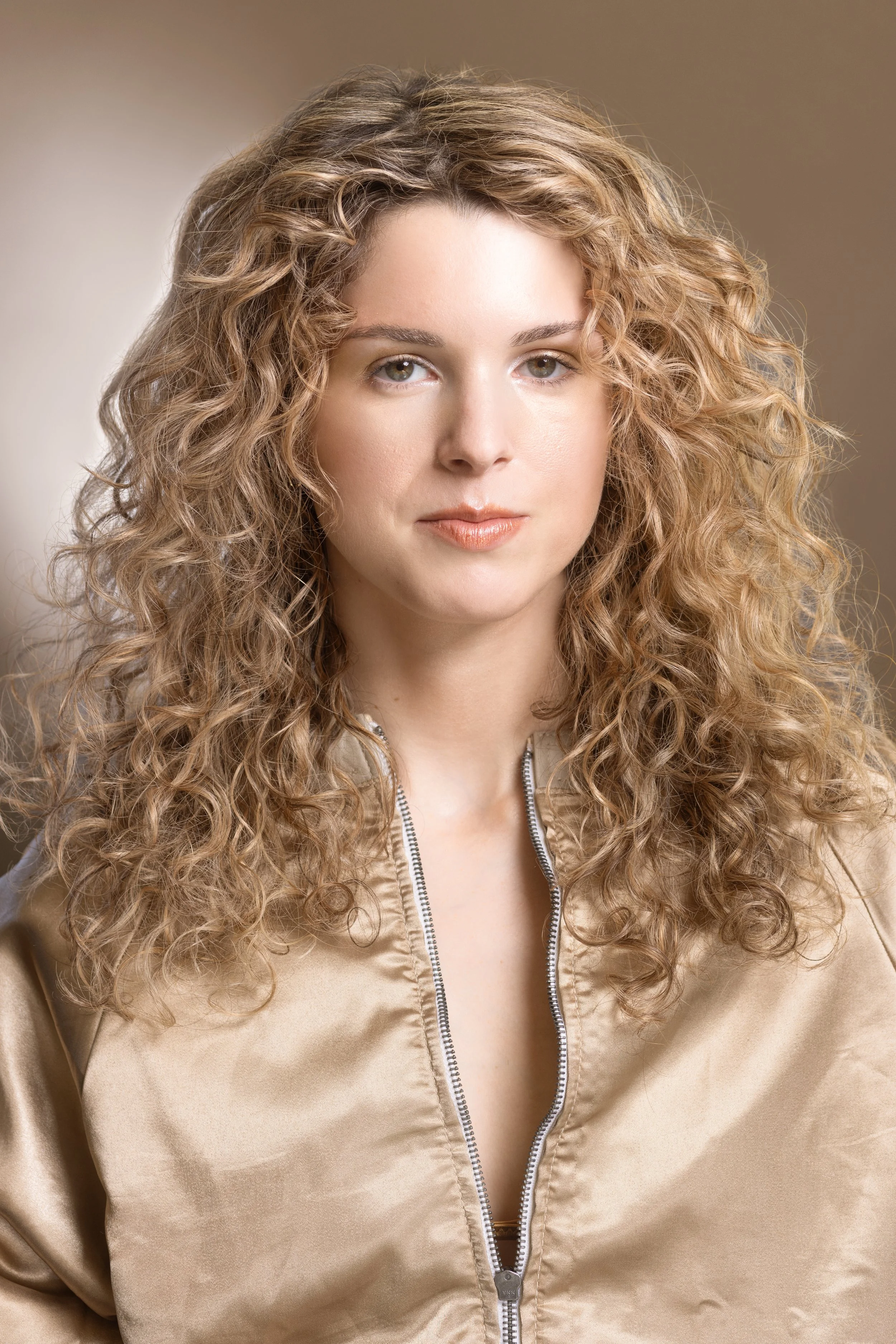 Balayage vs. Highlights: Which Blonding Service Is Right for You?