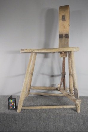 Saddle Stand 1.2.jpg