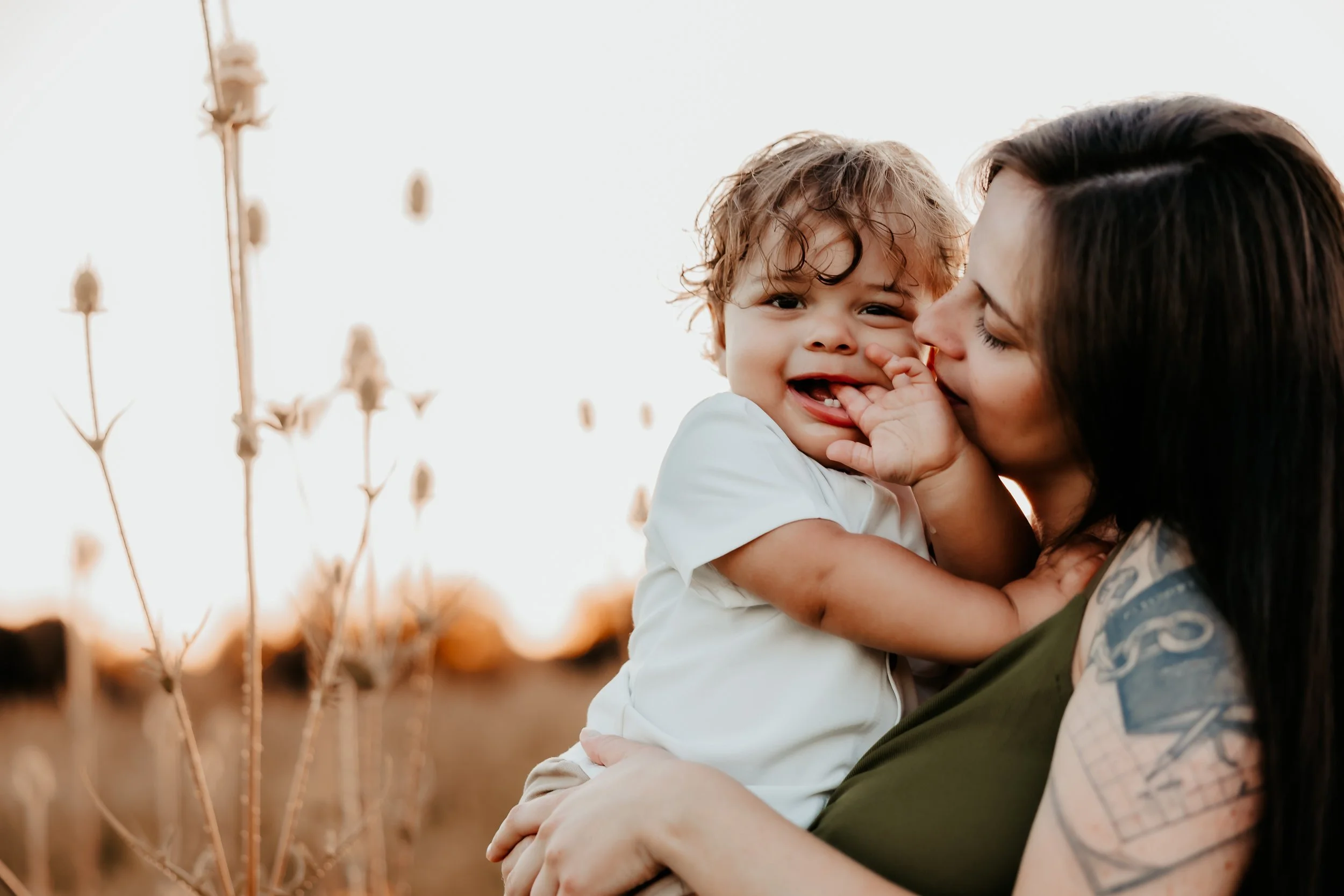 Golden Hour Family Maternity Session | Ohio