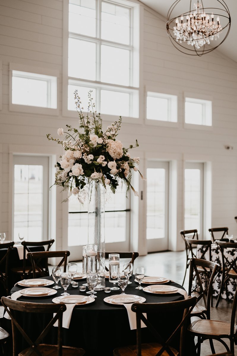 Crimson Lane: A Premier Outdoor Wedding Venue in Ada, Ohio
