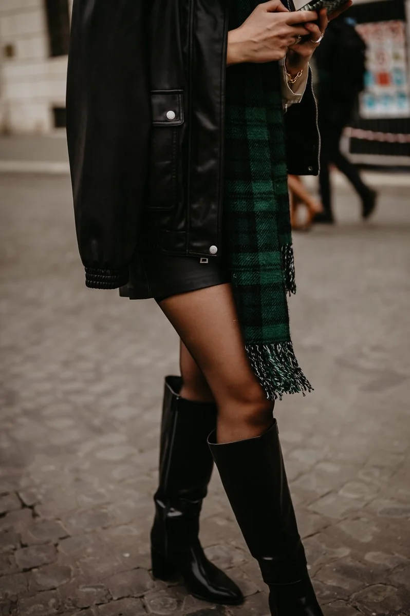 Casual-Rome-Italy-Proposal-in-Piazza-Photos-36.jpg