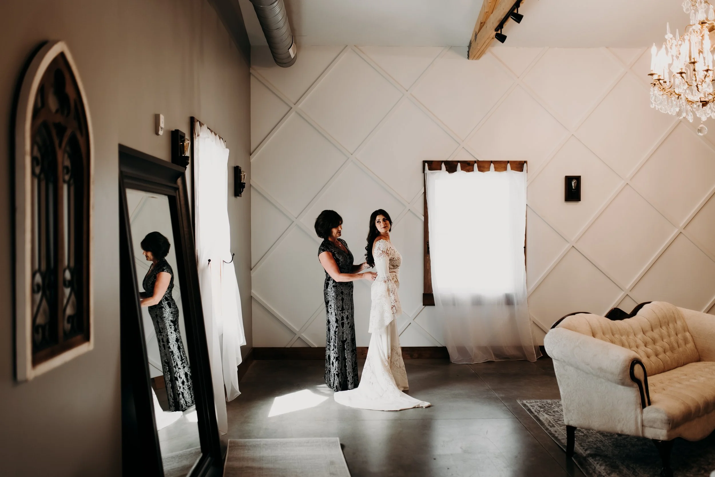 MartinWedding-GettingReady-65.jpg