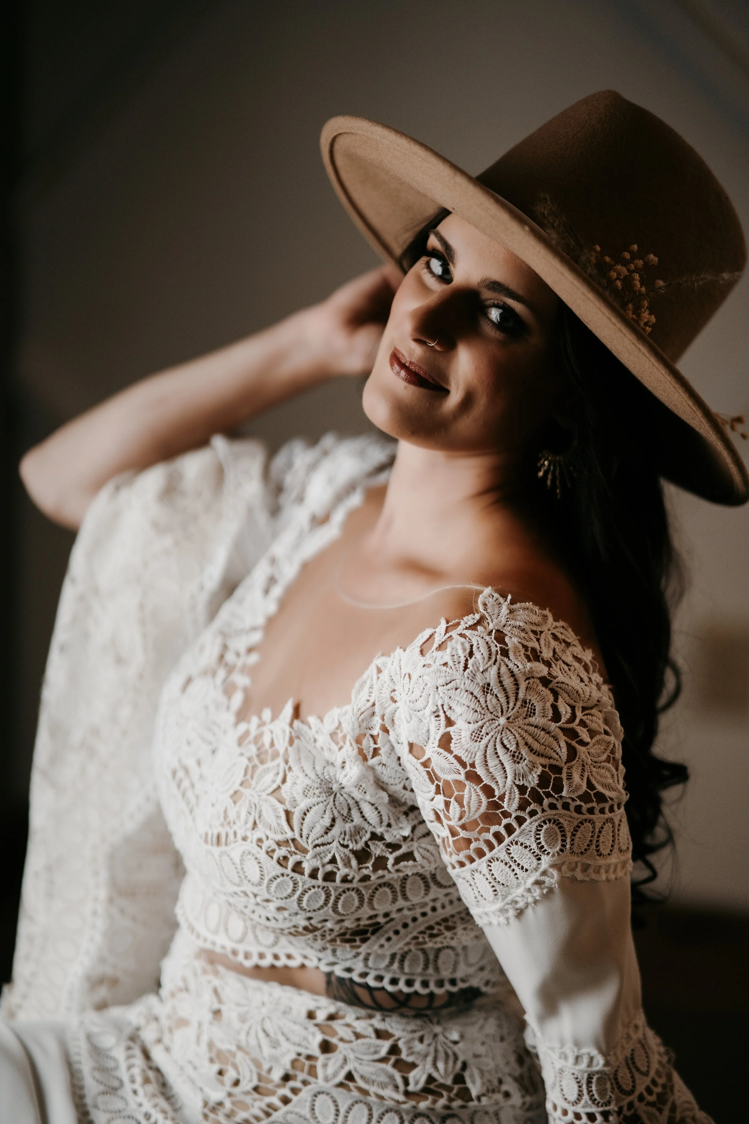 Austin&Sierra-BridalPortraits-17.jpg