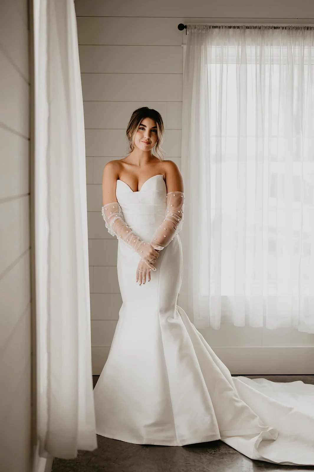 Crimson-Lane-Ohio-Venue-Bride-Portraits-52.jpg