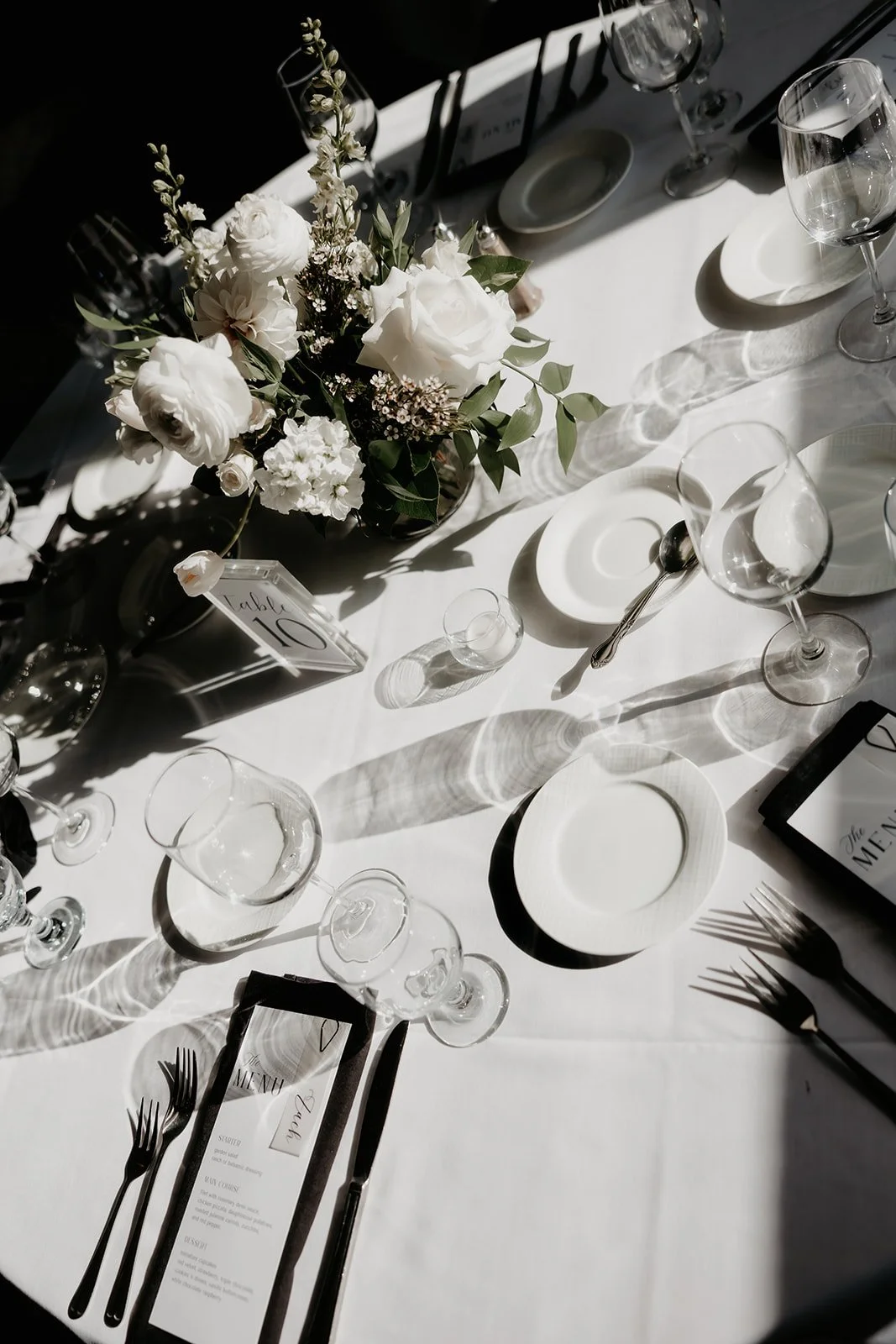 toledo-country-club-reception-detail-photo-by-julia-brown-photo-1.jpg
