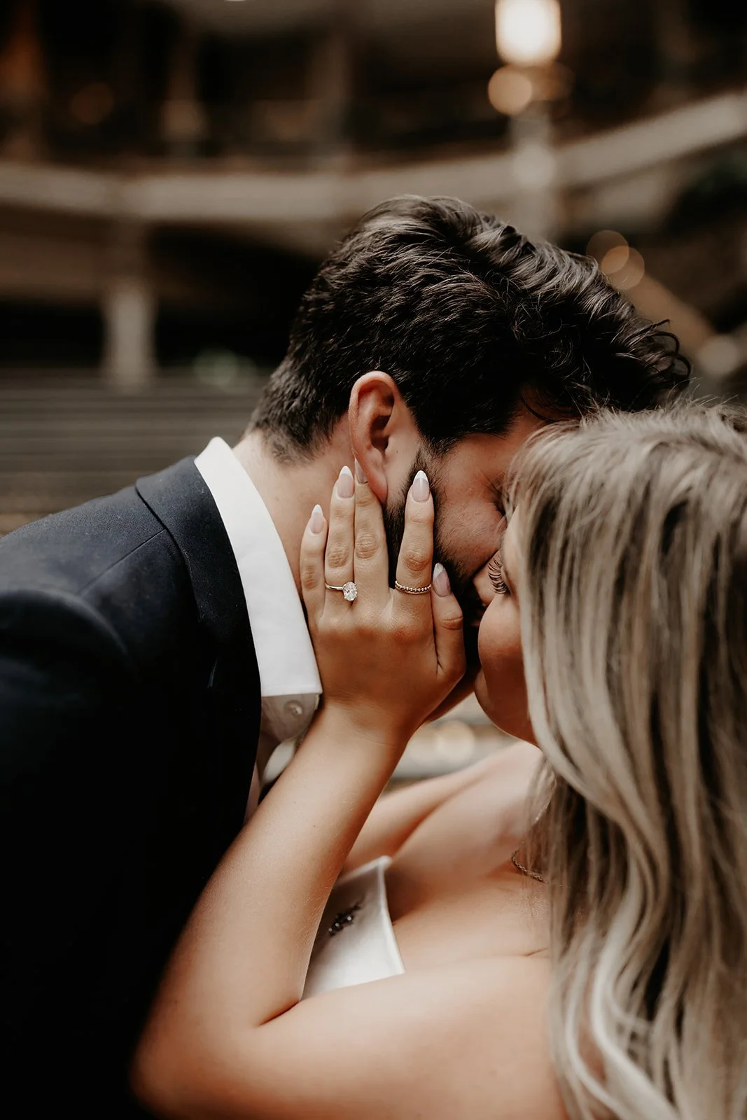 cleveland-hyatt-regency-engagement-photos-by-julia-brown-photo-2.jpg