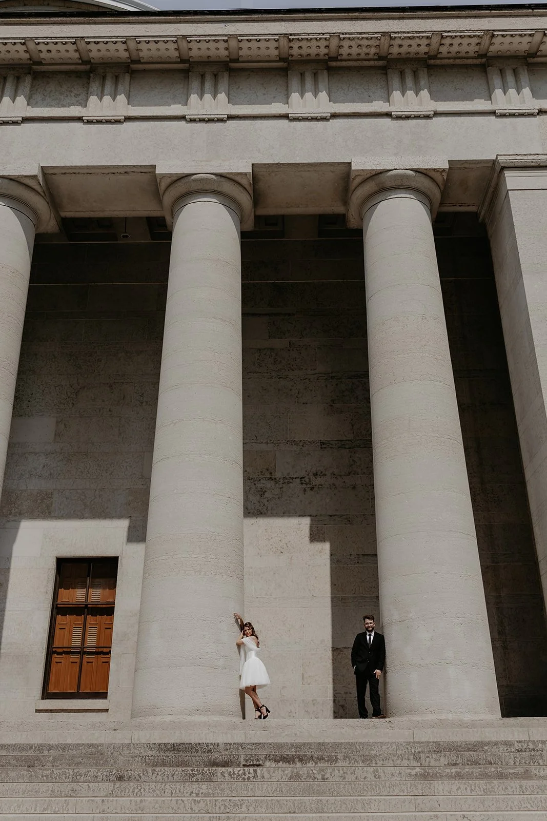 ohio-statehouse-engagement-session--1.jpg