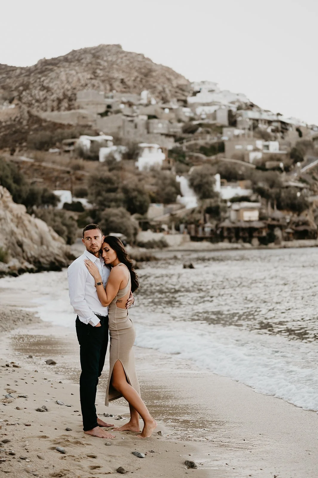 Santorini-Sunset-Destination-Couples-Photos-by-Julia-Brown-Photography---.jpg