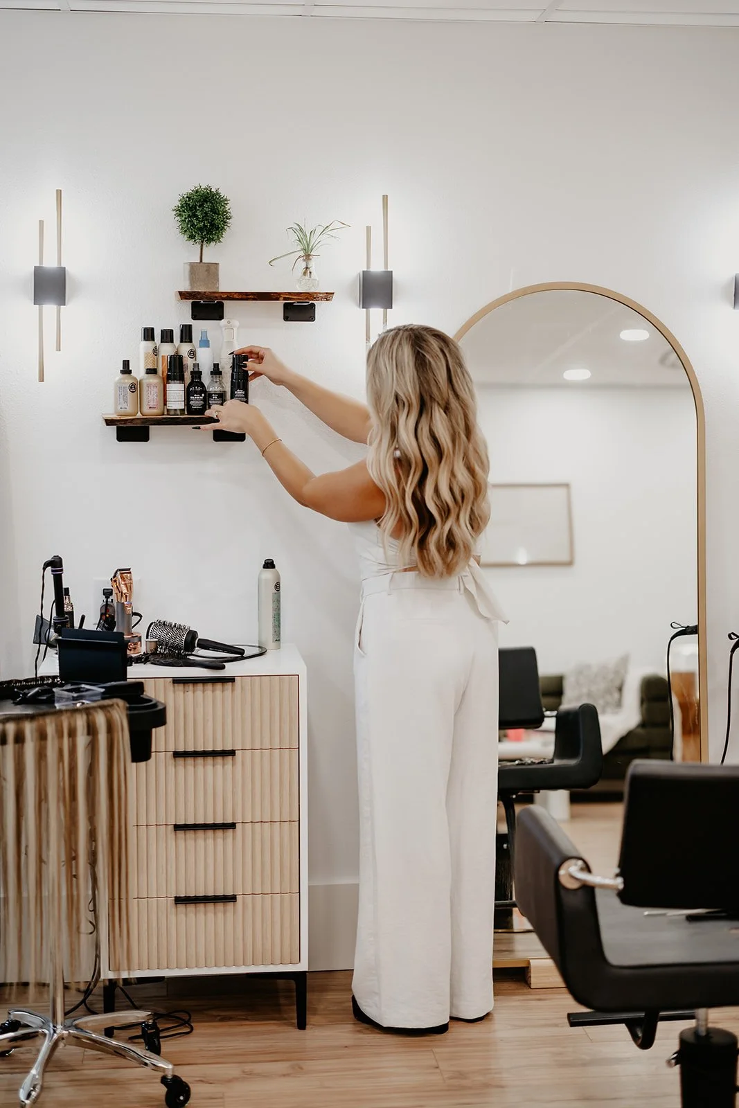 branding-photos-hair-salon-toledo-ohio-by-julia-brown-photography-3.jpg