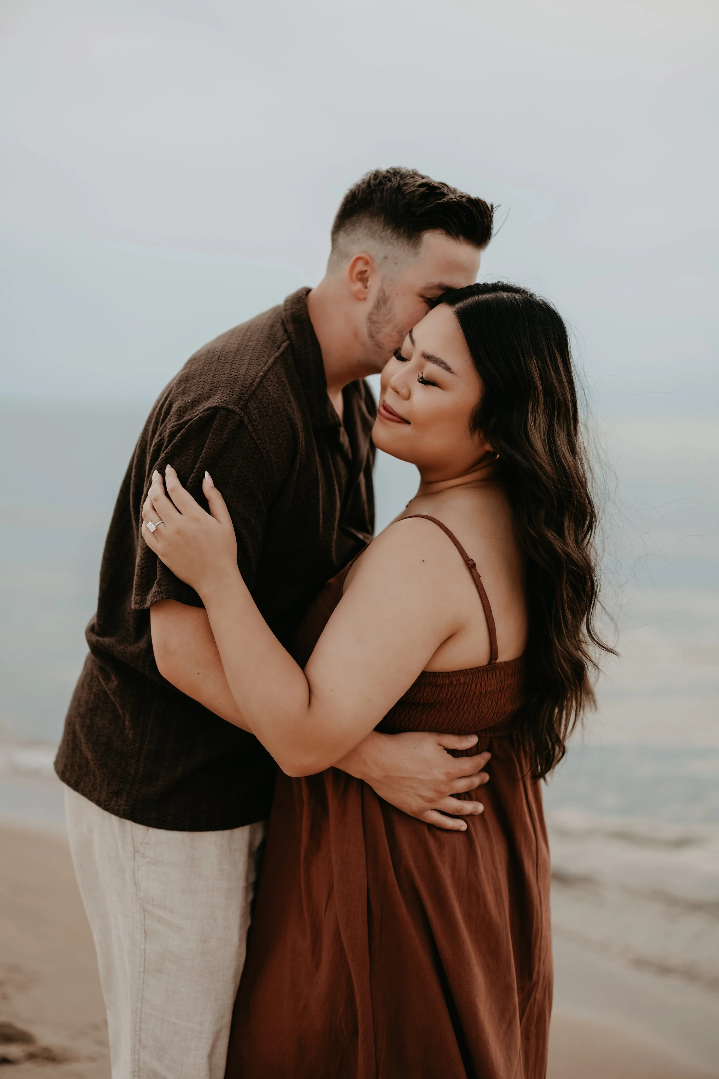 Michigan-Beach-Engagement-Photos-Session-10.jpg