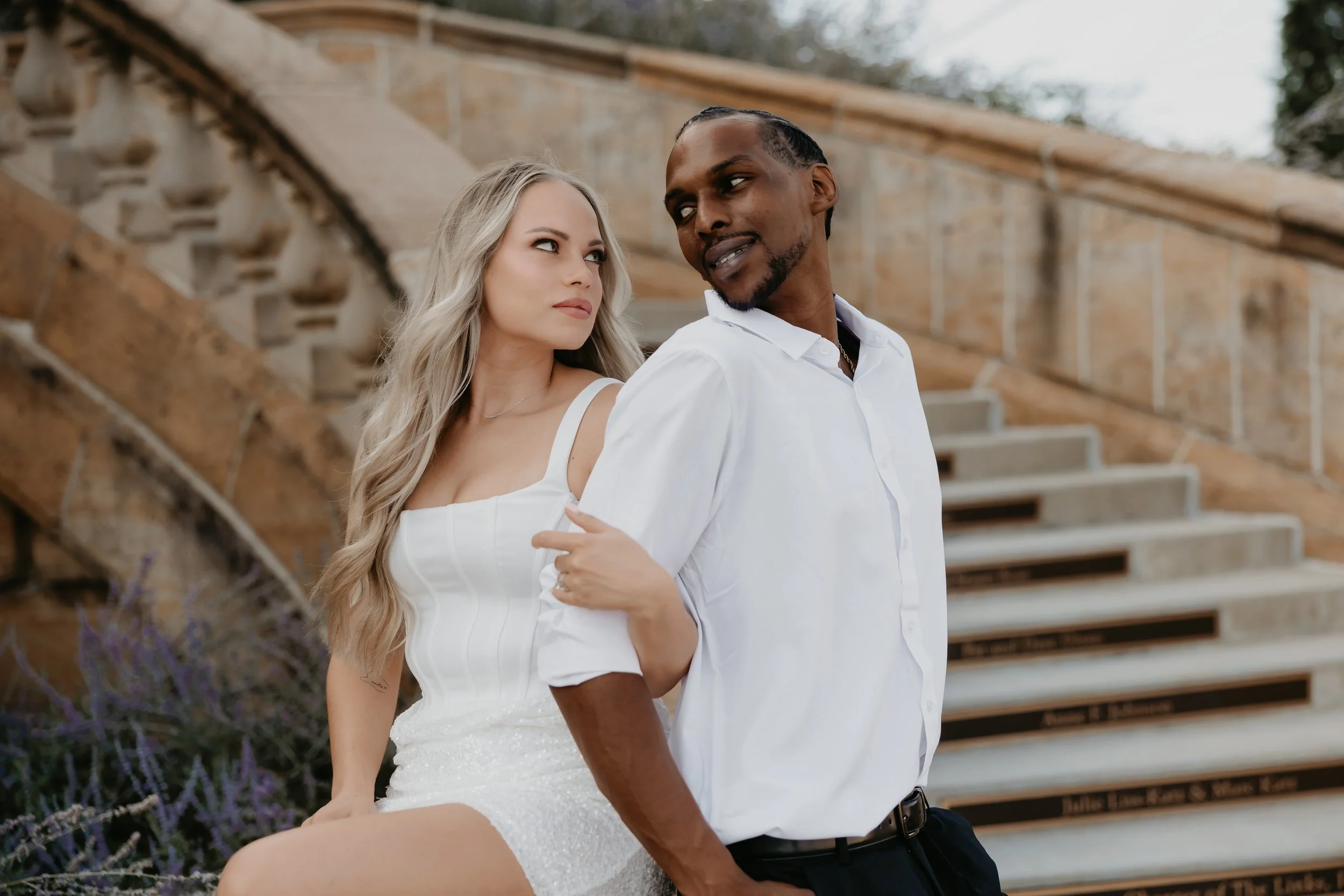 Relaxed Engagement Portraits at the Dayton Art Institute