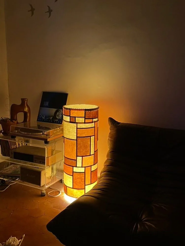 Lampe de sol Rubia pour la talentueuse @caille.belle 🌸

Disponibles sur www.fannyversace.fr en pr&eacute;commande ou sur mesure.