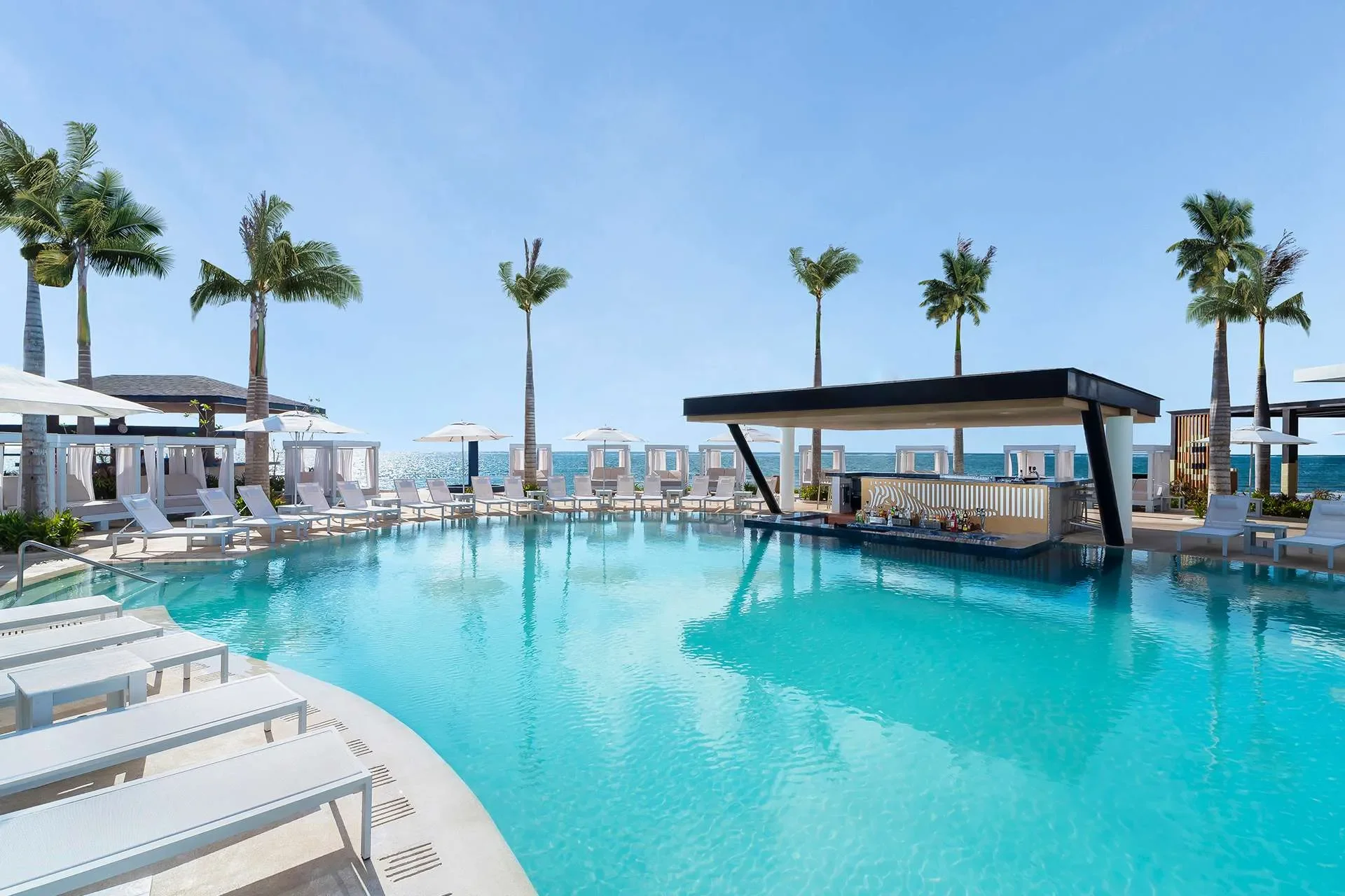 sitio-desire-resorts-drm-gallery-03-1920x1280-1.webp