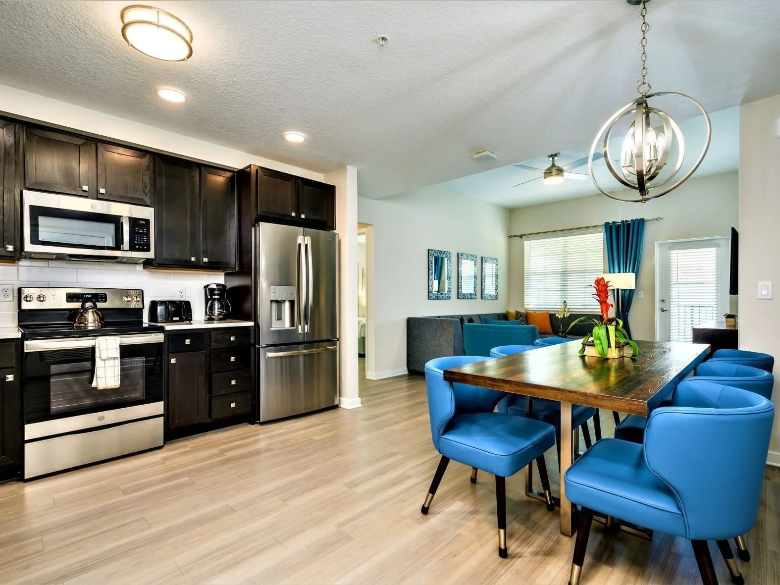 vista-cay-resort-and-hotel-accommodations-superior-three-bedroom-two-baths-sleeps-six-condo-01_standard.jpg