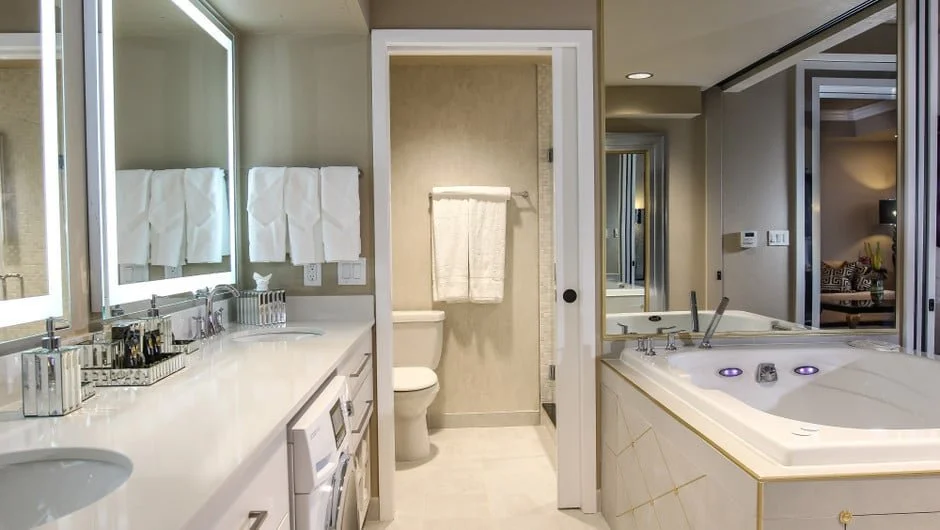 westgate-bathroom.jpg