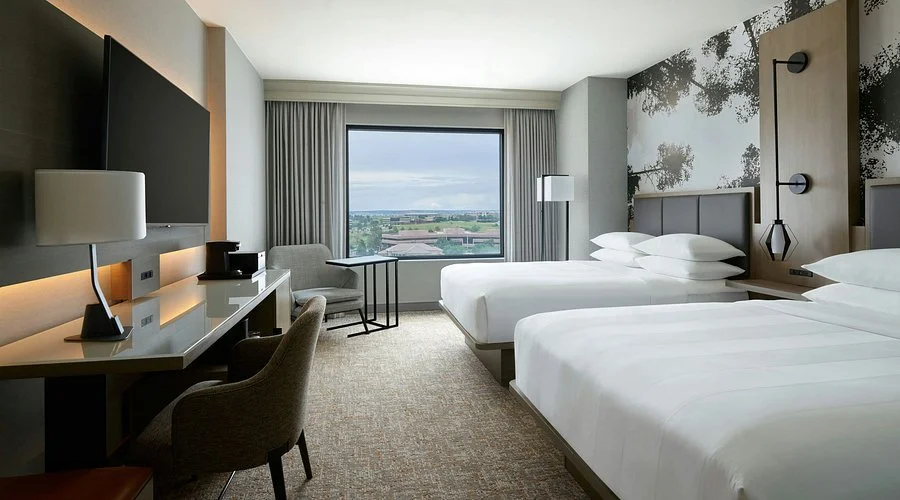 queen-guest-room.jpg