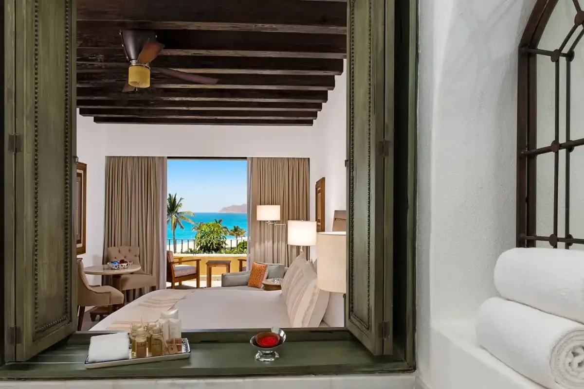 26-zoetry-casa-del-mar-los-cabos-suite.webp