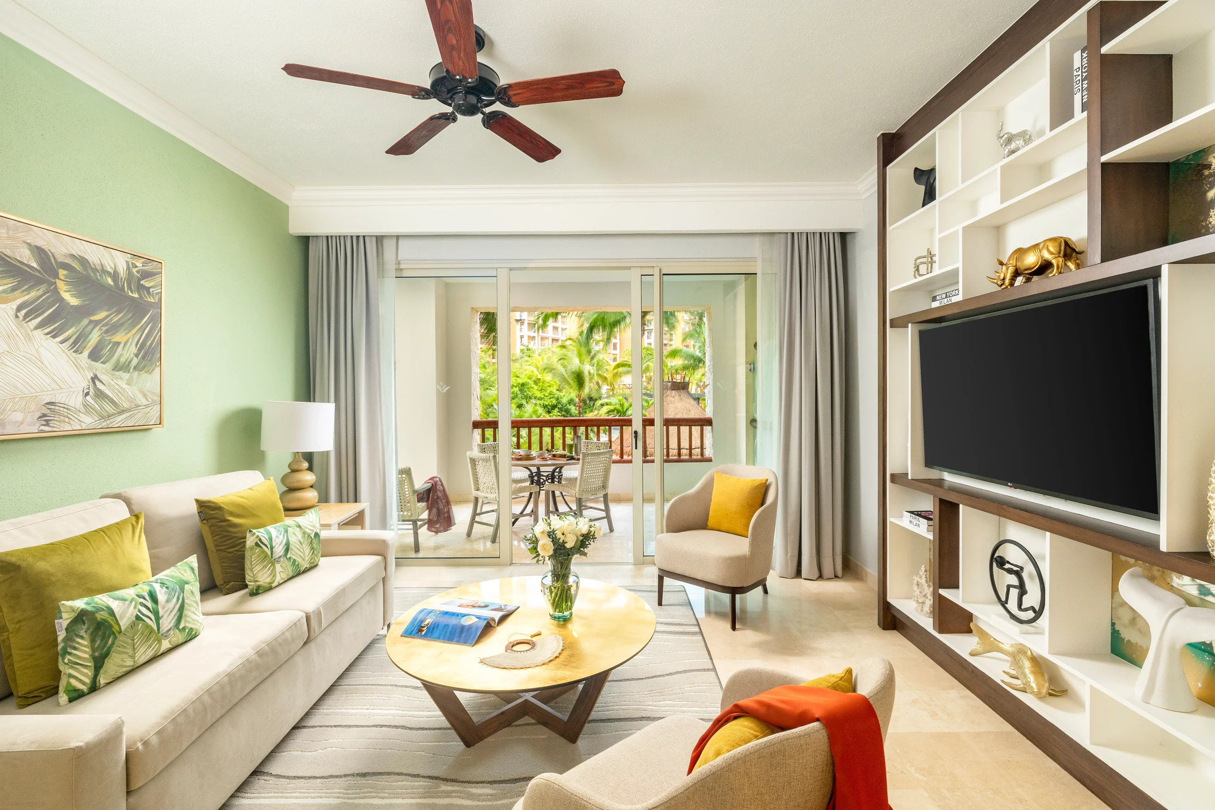 one-bedroom-suite-garden-view-villa-del-palmar-cancun.webp