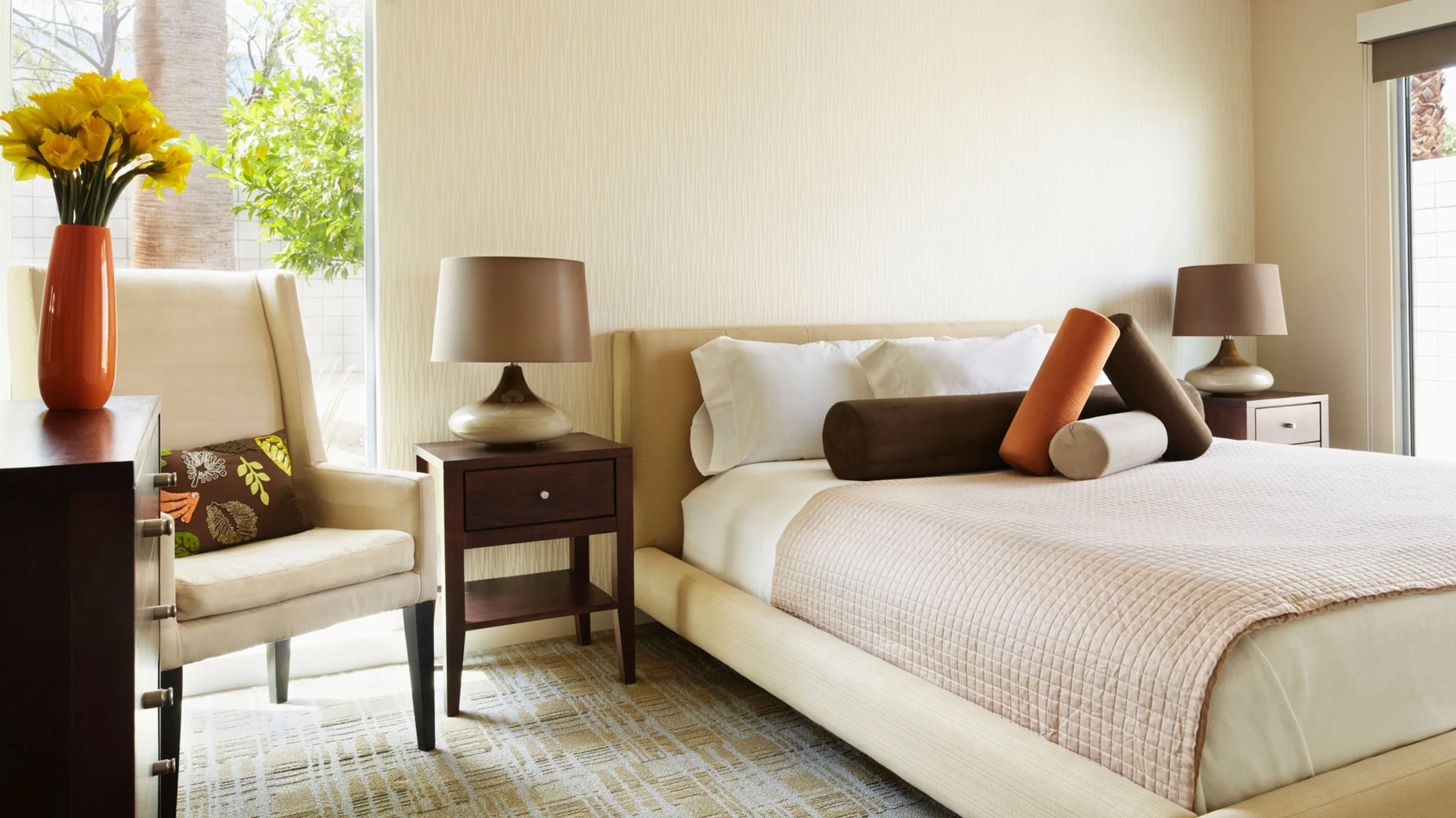 sem-hotels-desktopRetina.jpg