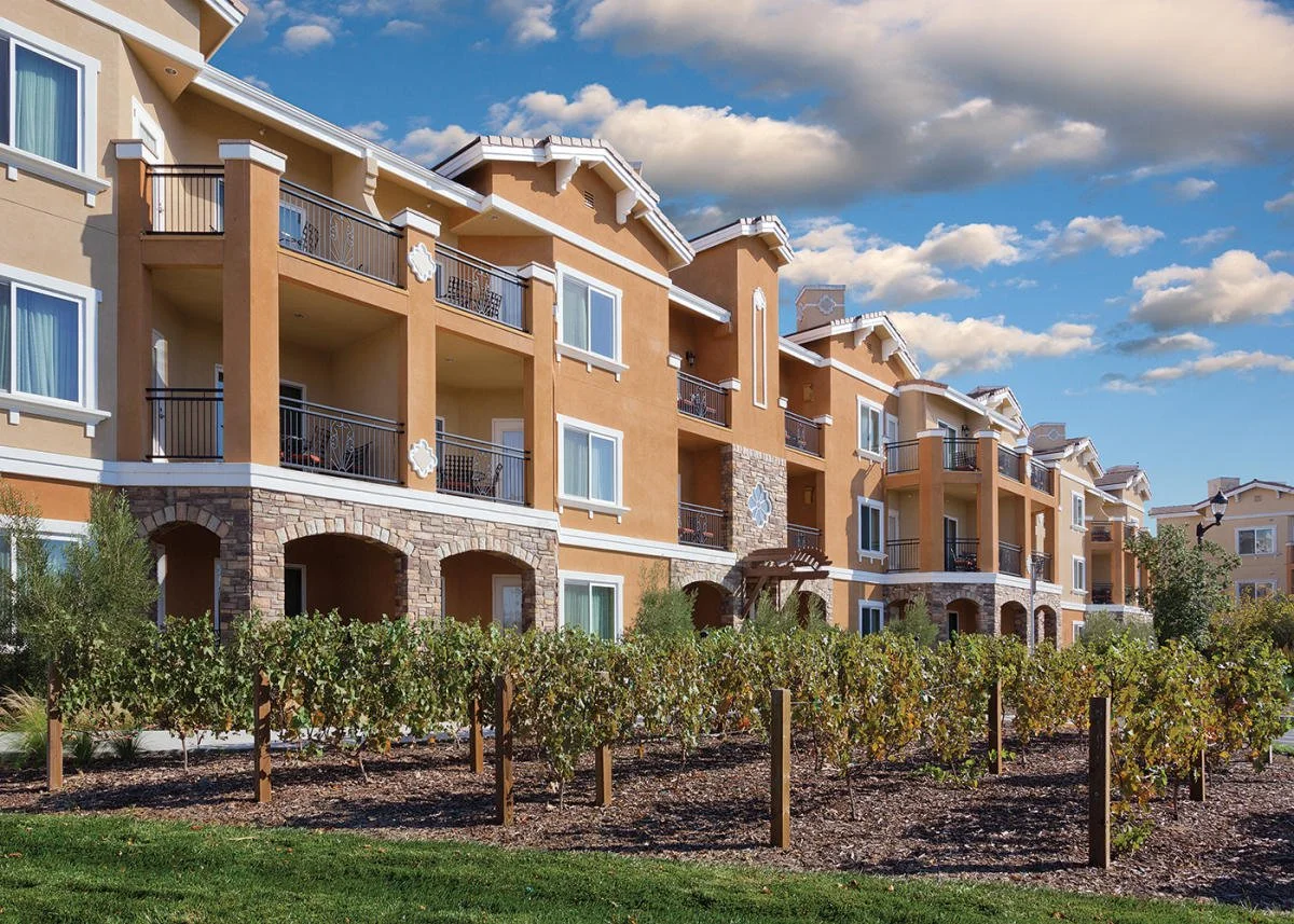 napa-ca-vino-bello-resort-exterior-vineyards-1400x1000_A576DDB3-42BE-4533-B07BEDB0BE0AC281_339aa9ed-0b22-4152-98e6c8c69f3527b5.jpg