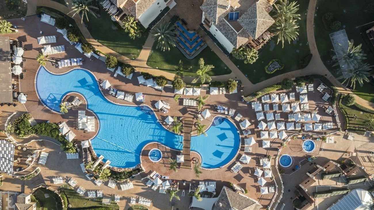 SUP-11876_MarbellaBeachClub_exterior_amenity_Pool_beachside_aerial_mvcAGPMBex-204712_16x9.jpg