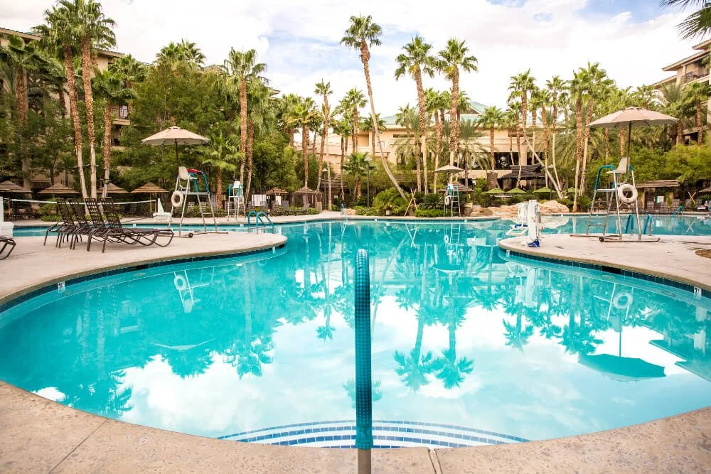 main-pool-1-1-1.jpg