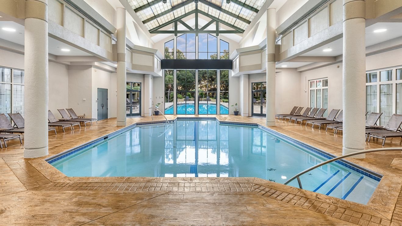 mv-hhhbb-indoor-pool-10256_Wide-Hor.jpg