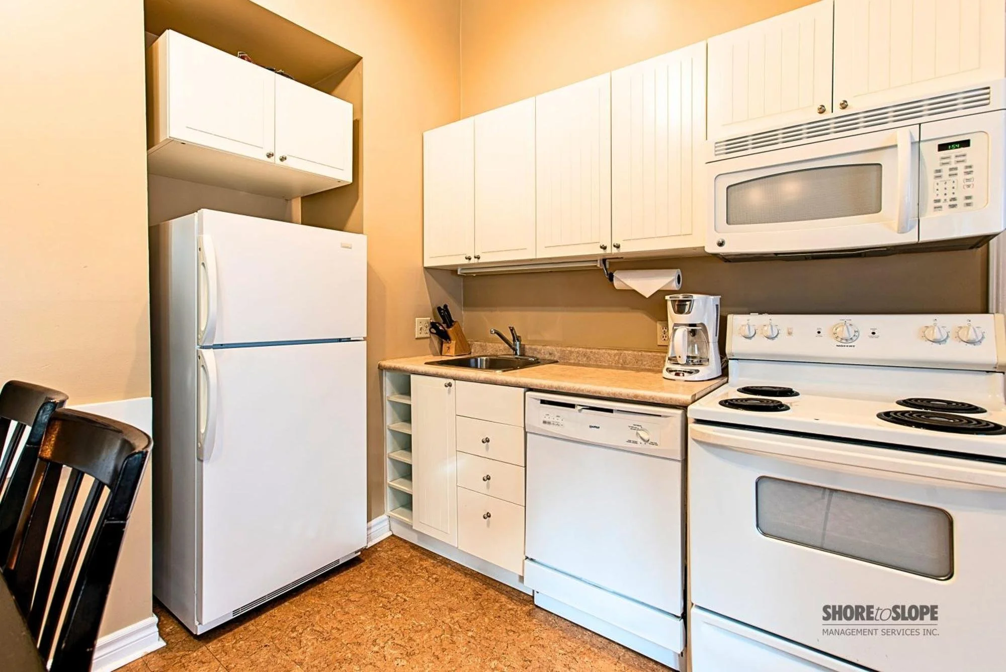 mountainview kitchen.jfif