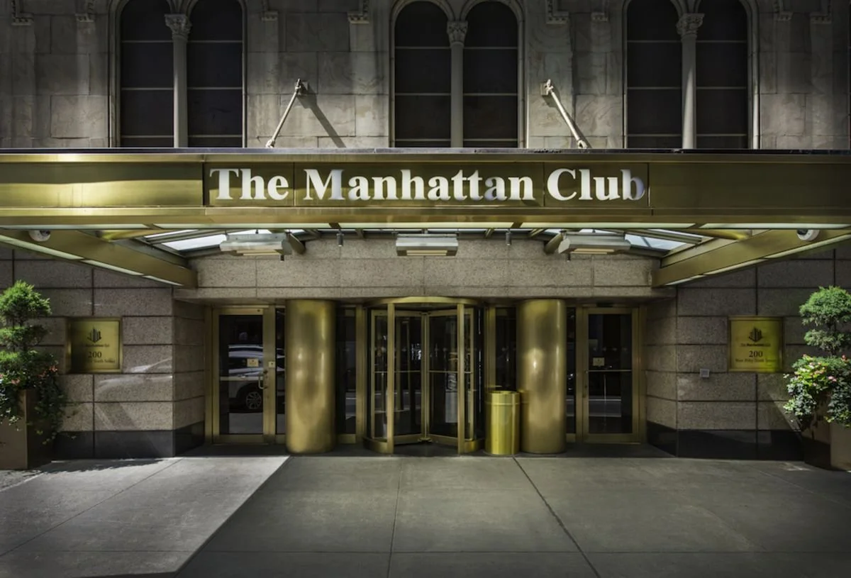 manhattanclub4.jpg
