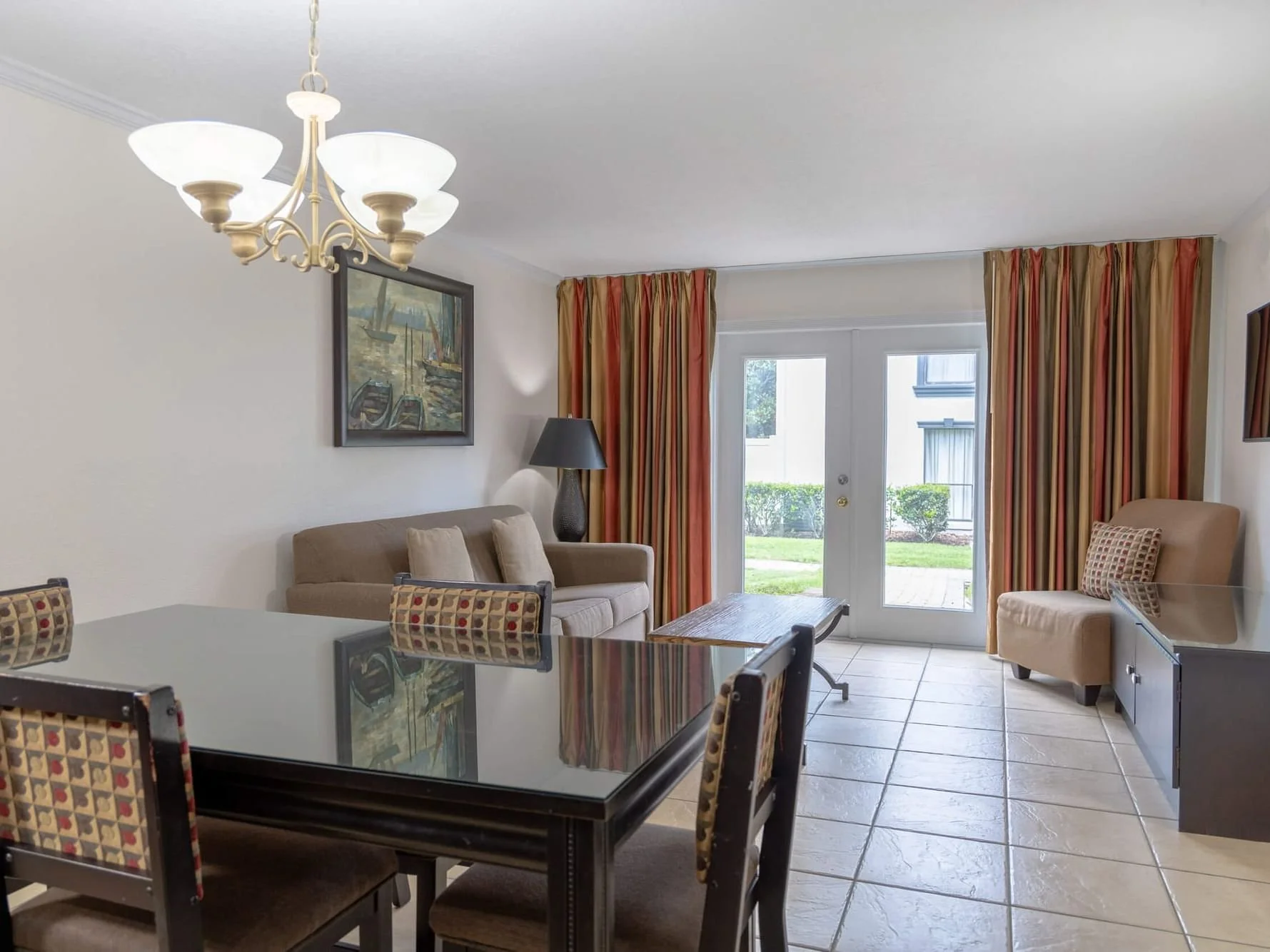 kissimmee-1-br-dining-living-web_standard.jpg