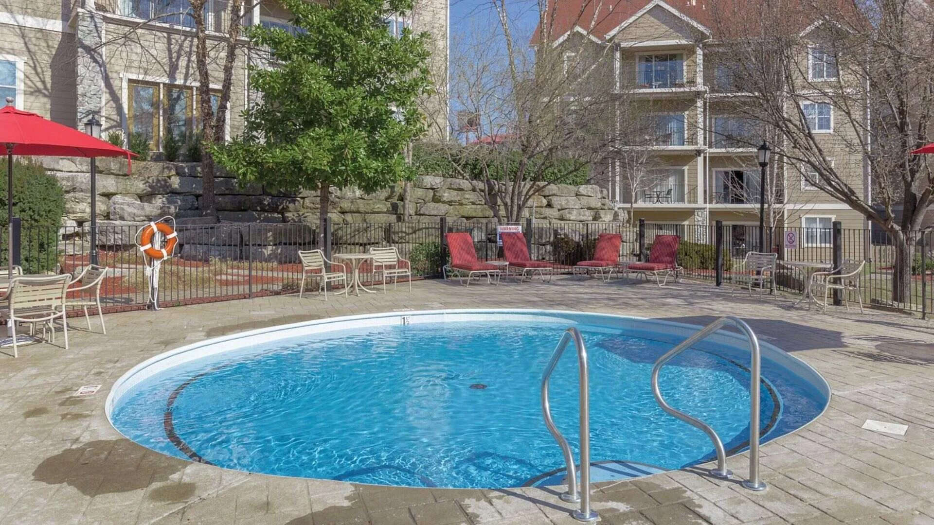 branson meadows hot tub.jpg