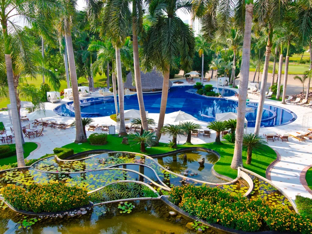 casa-velas-puerto-vallarta-puerto-vallarta-mexico-102539-1.webp