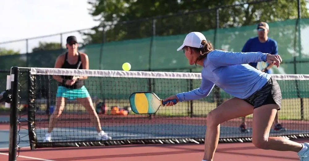 Corporate Court Classic