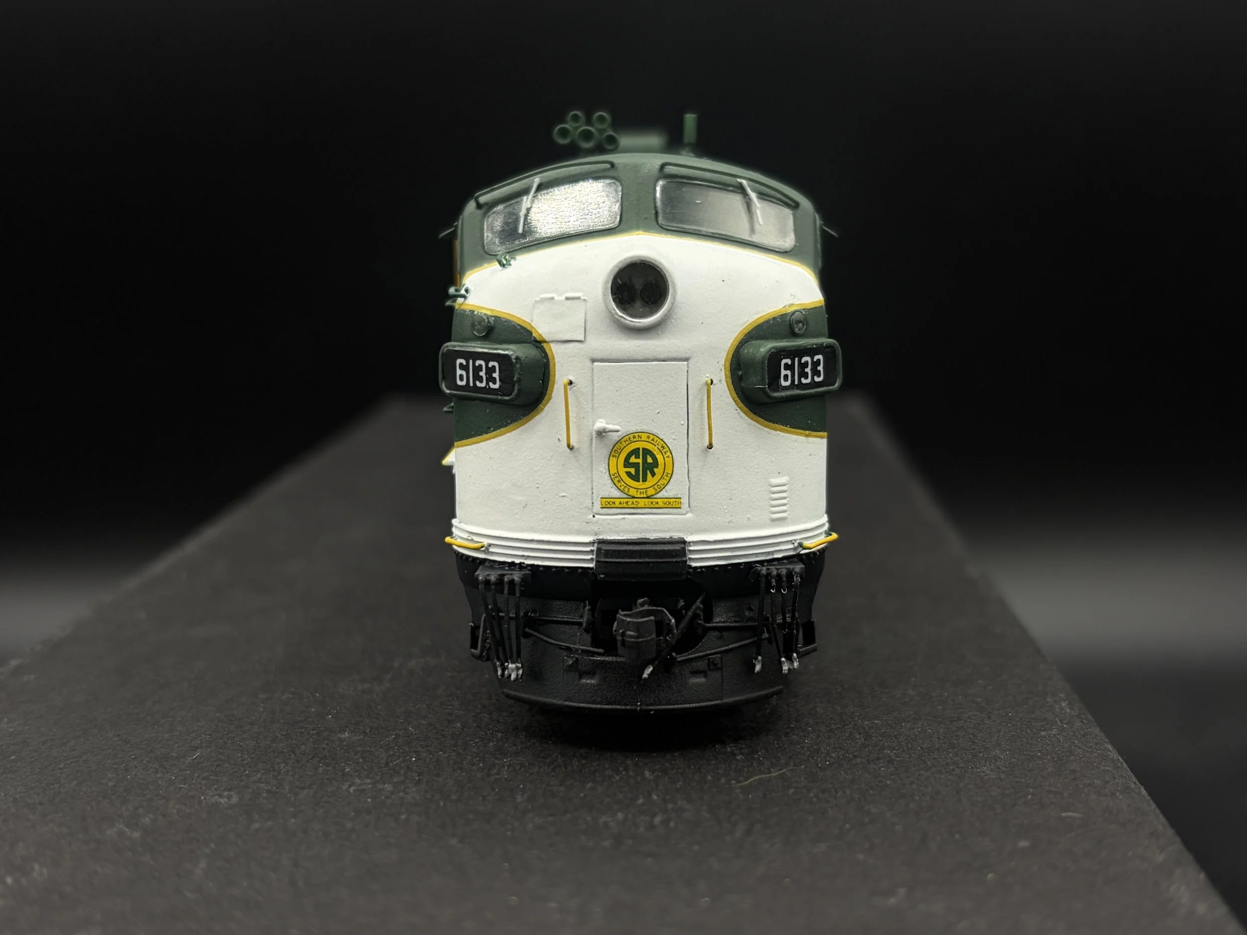 Southern 6133 2.jpeg