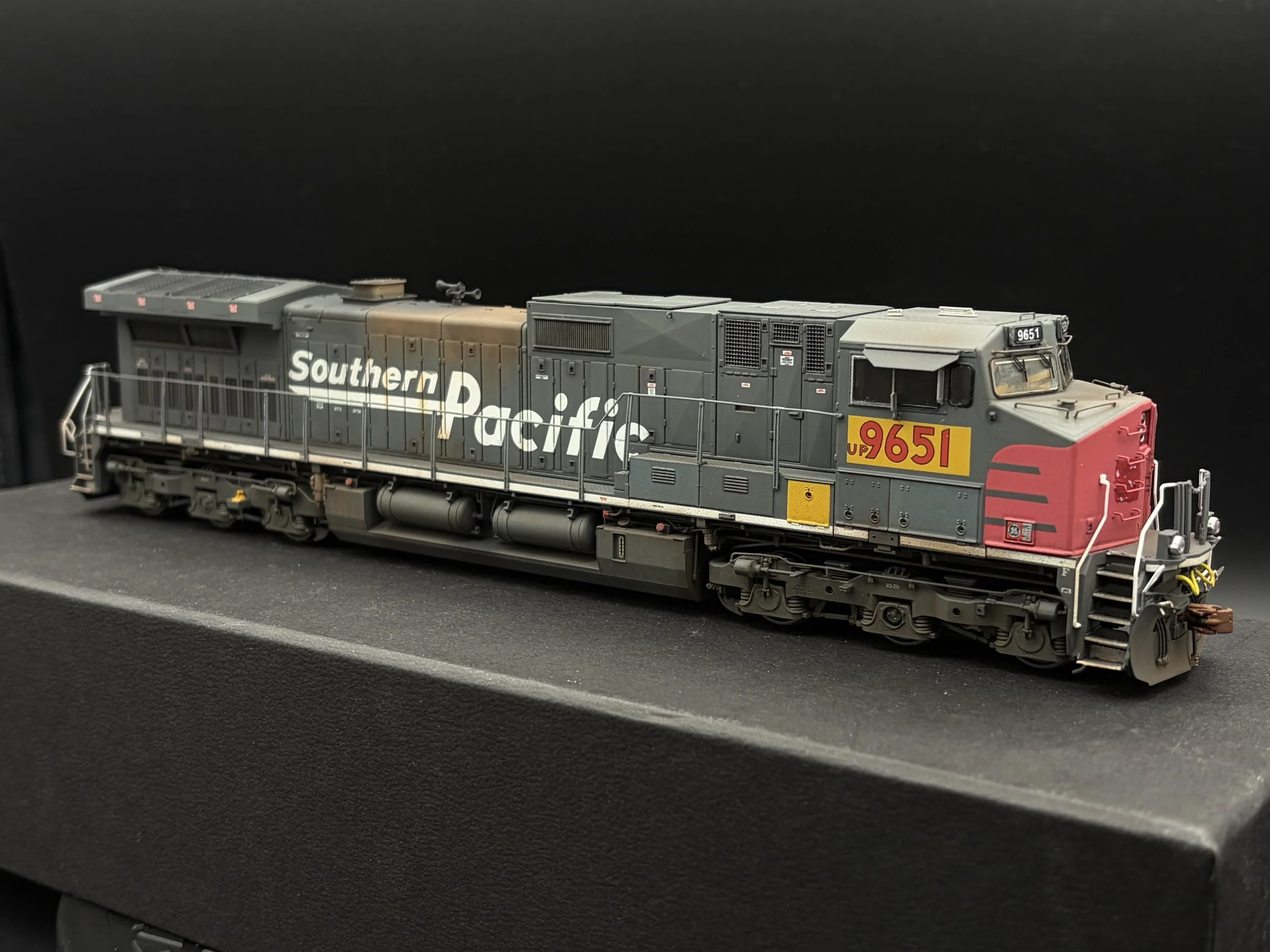UP 9651 2.jpeg