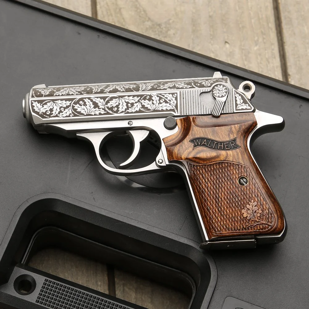 S&W Walther PPK.S .380 0024LTD (59444) (1 of 2).JPG