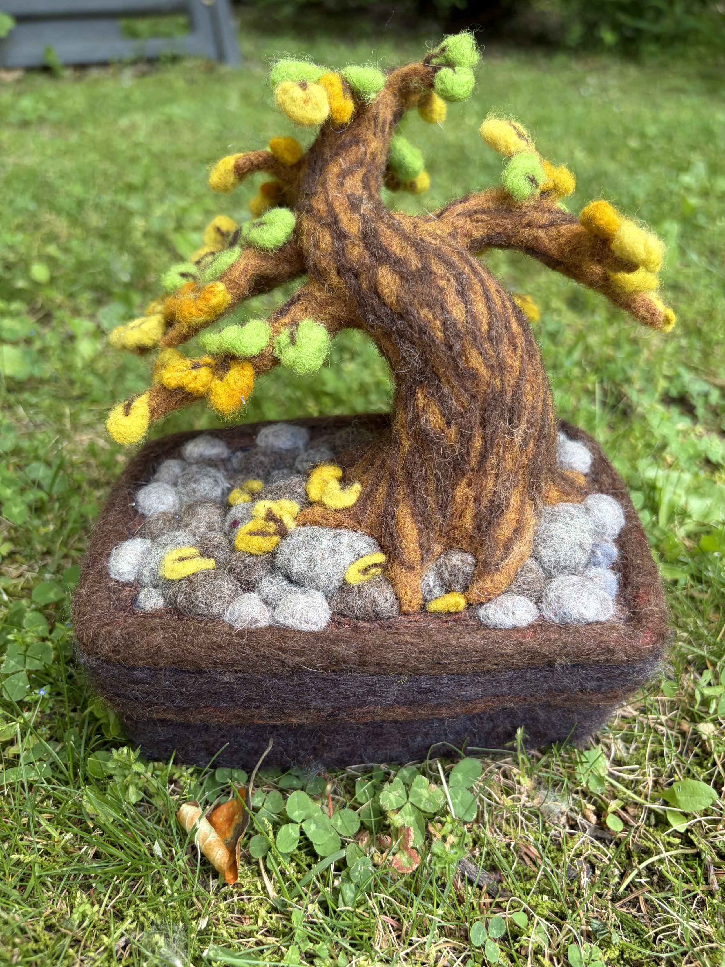 Bonsai sculpture