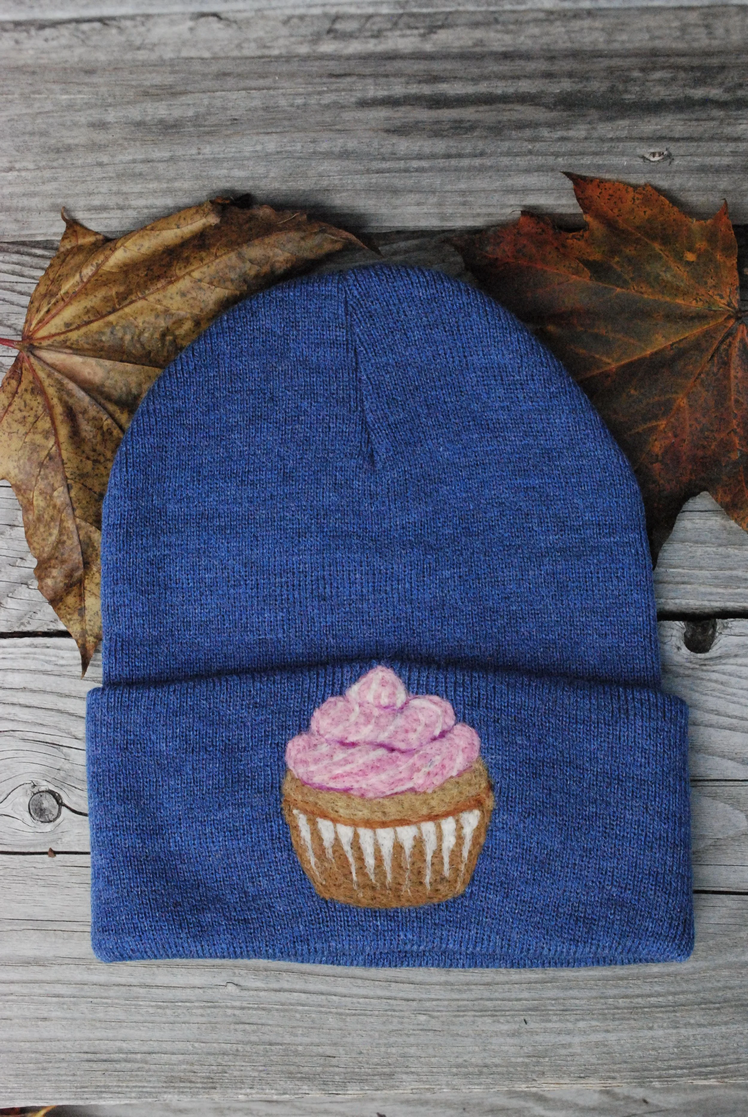 Cupcake beanie